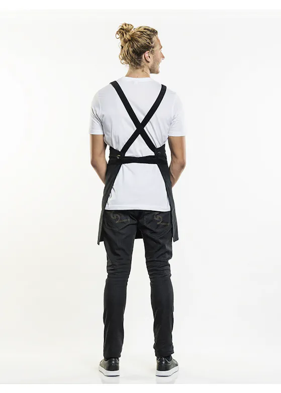 Chaud Devant Cross — Black Velvet