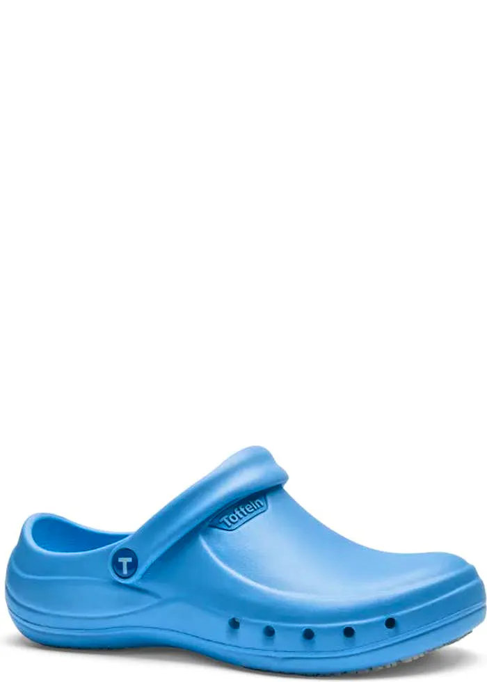 Hellblau