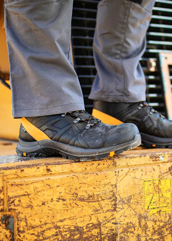 Haix Black Eagle Safety 54 Mid Black/Orange S3 Werkschoen