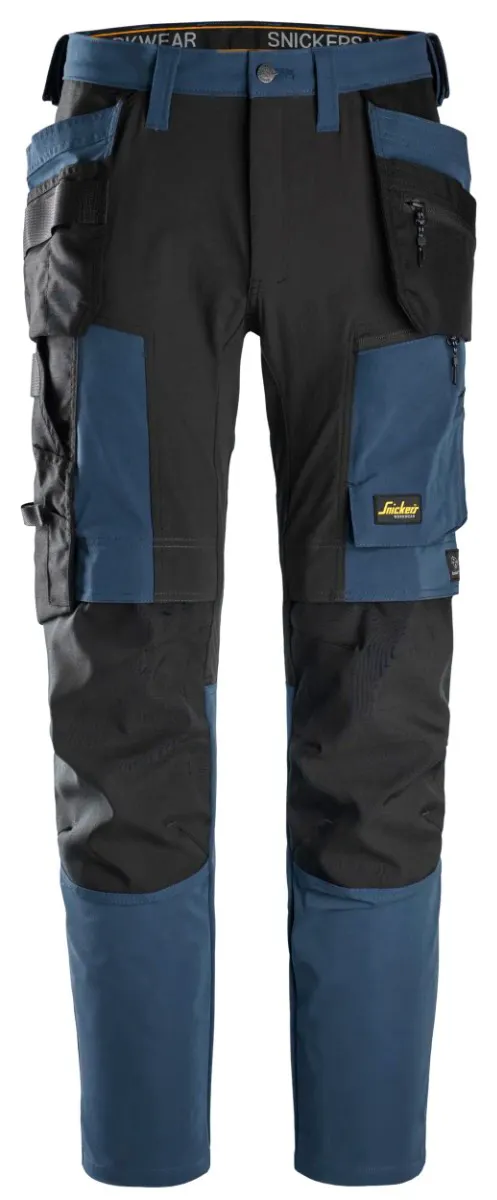 Donkerblauw