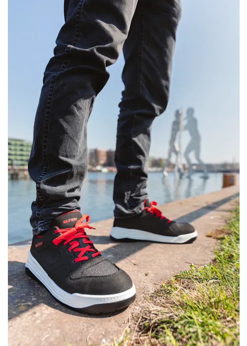 Elten Maverick Black Low ESD S3S chaussure de sécurité basse