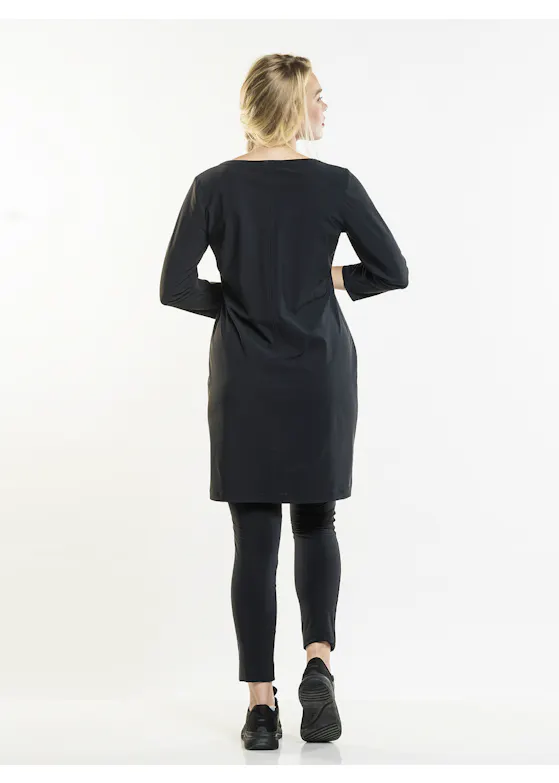 Anise Black Dress