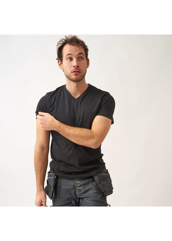 Clique 029035 Basic-T V-Neck 145 gram Regular Fit