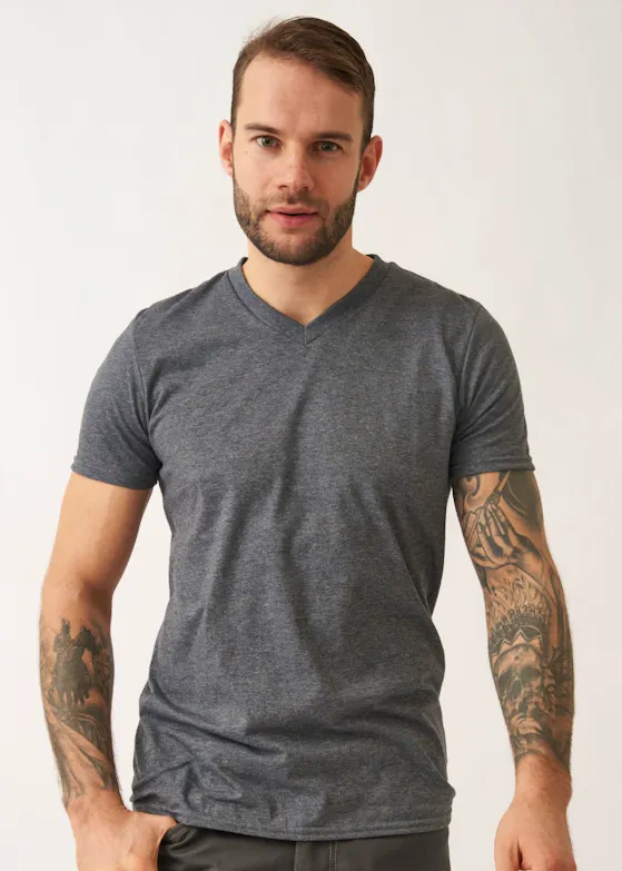 Gildan V-Neck SoftStyle Regular Fit Herren-T-Shirt