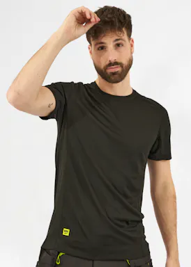 Helly Hansen Lifa 75104 T-Shirt — Regular Fit — Base Layer