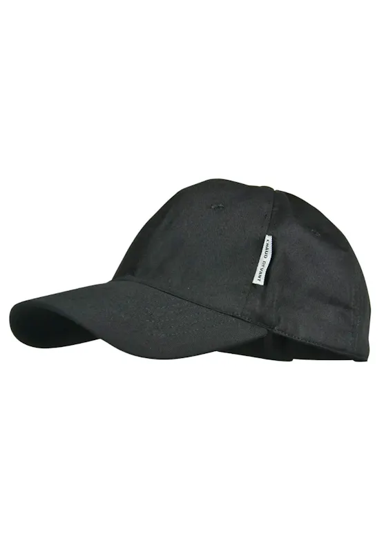 Chaud Devant Cap Black 340