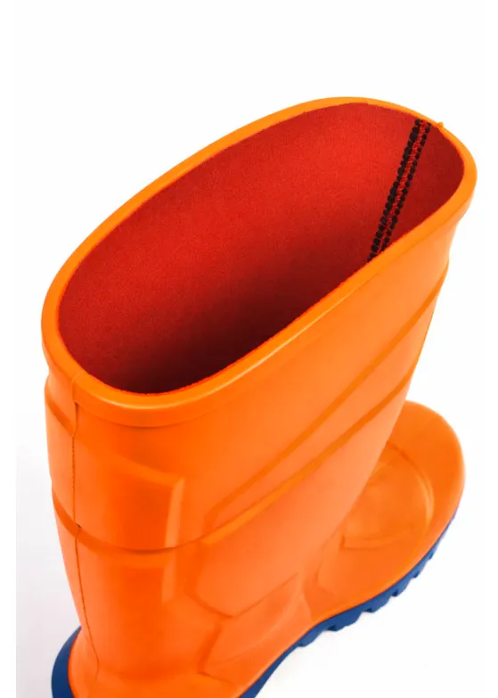 Lyngsoe Light, Durable and Comfortable Thermo Safety Boots in PU Quality LR490 S5L Werklaars