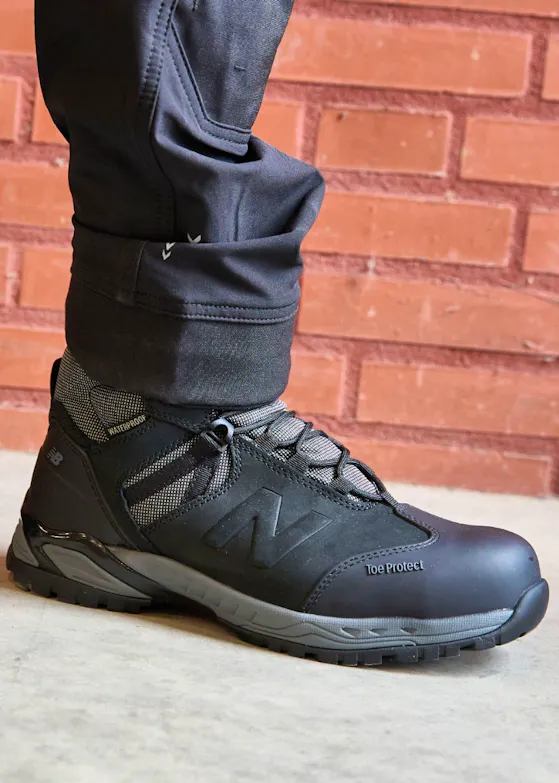 New Balance Allsite S7L Sicherheitsschuh schwarz