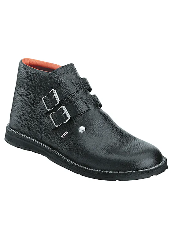 FHB OSKAR Dachdeckerstiefel mit Autoreifen‑Doppelschnalle
